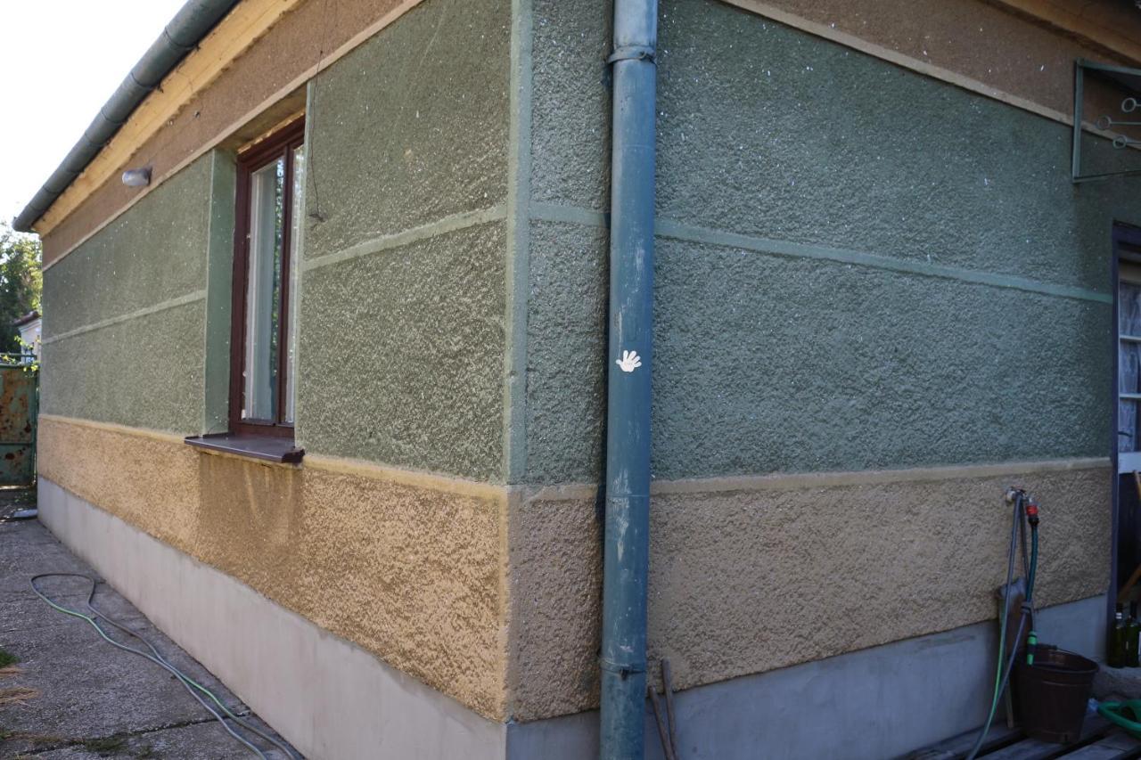 Vinyl House Vendégház Kürt Kültér fotó